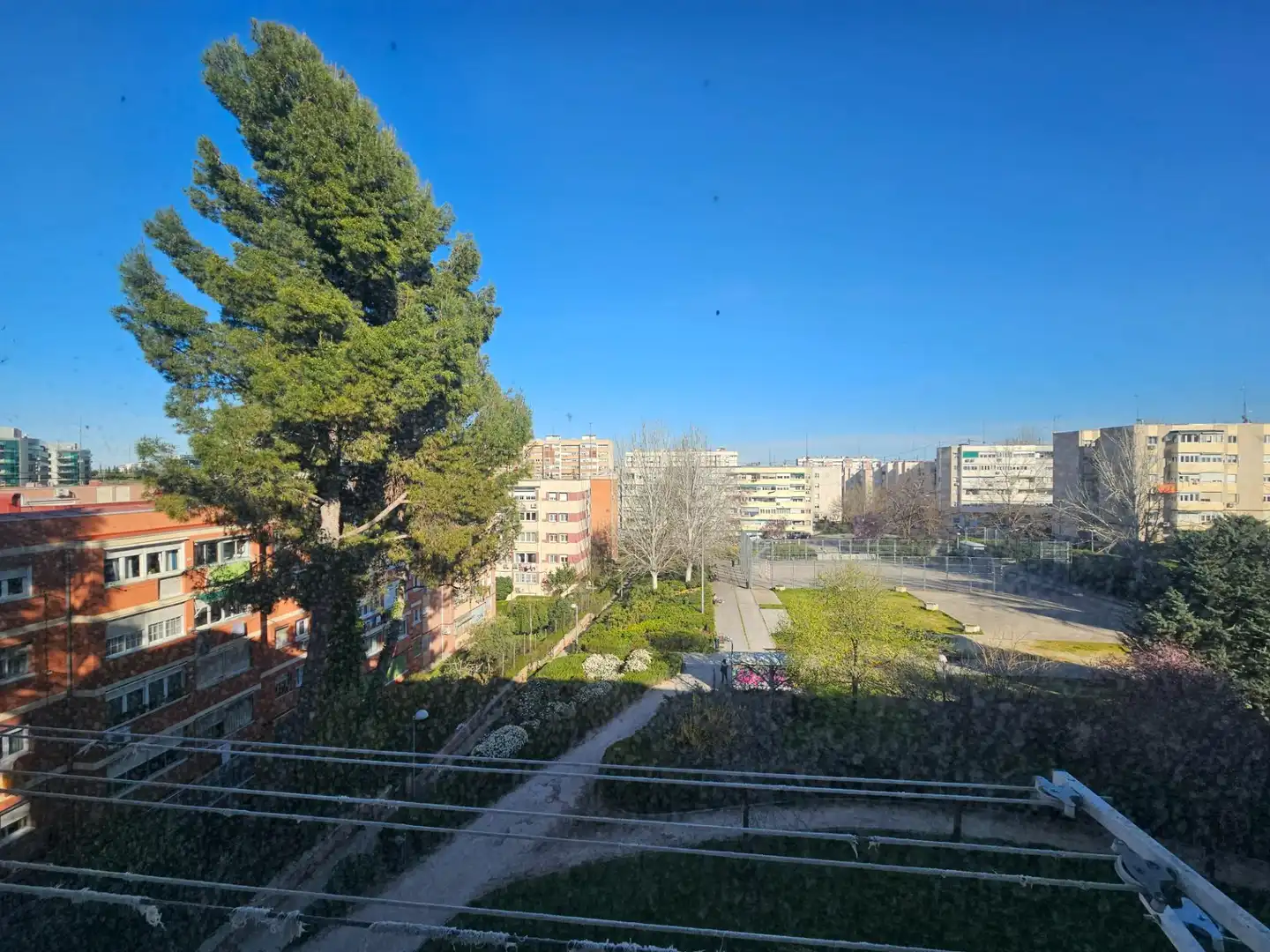 Exterior view of Flat for sale in  Madrid Capital  with Heating, Parquet flooring and Storage room