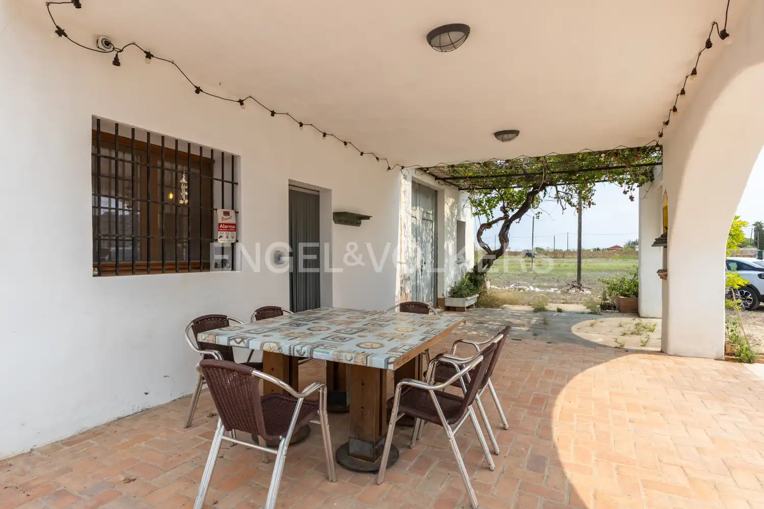 Terrassa de Casa o xalet en venda en Sueca amb Aire condicionat, Calefacció i Jardí privat