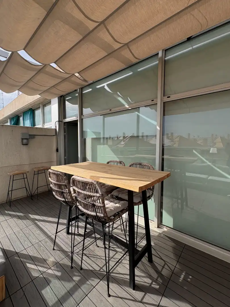 Terrassa de Oficina de lloguer en Europolis