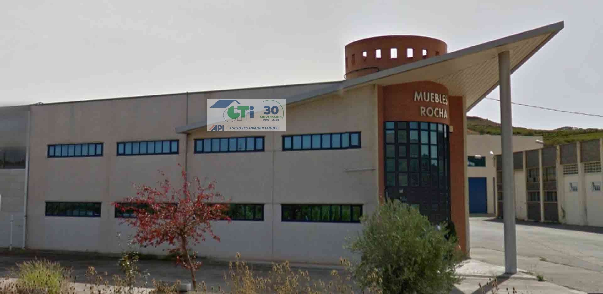 Vista exterior de Nave industrial en venta en Nájera