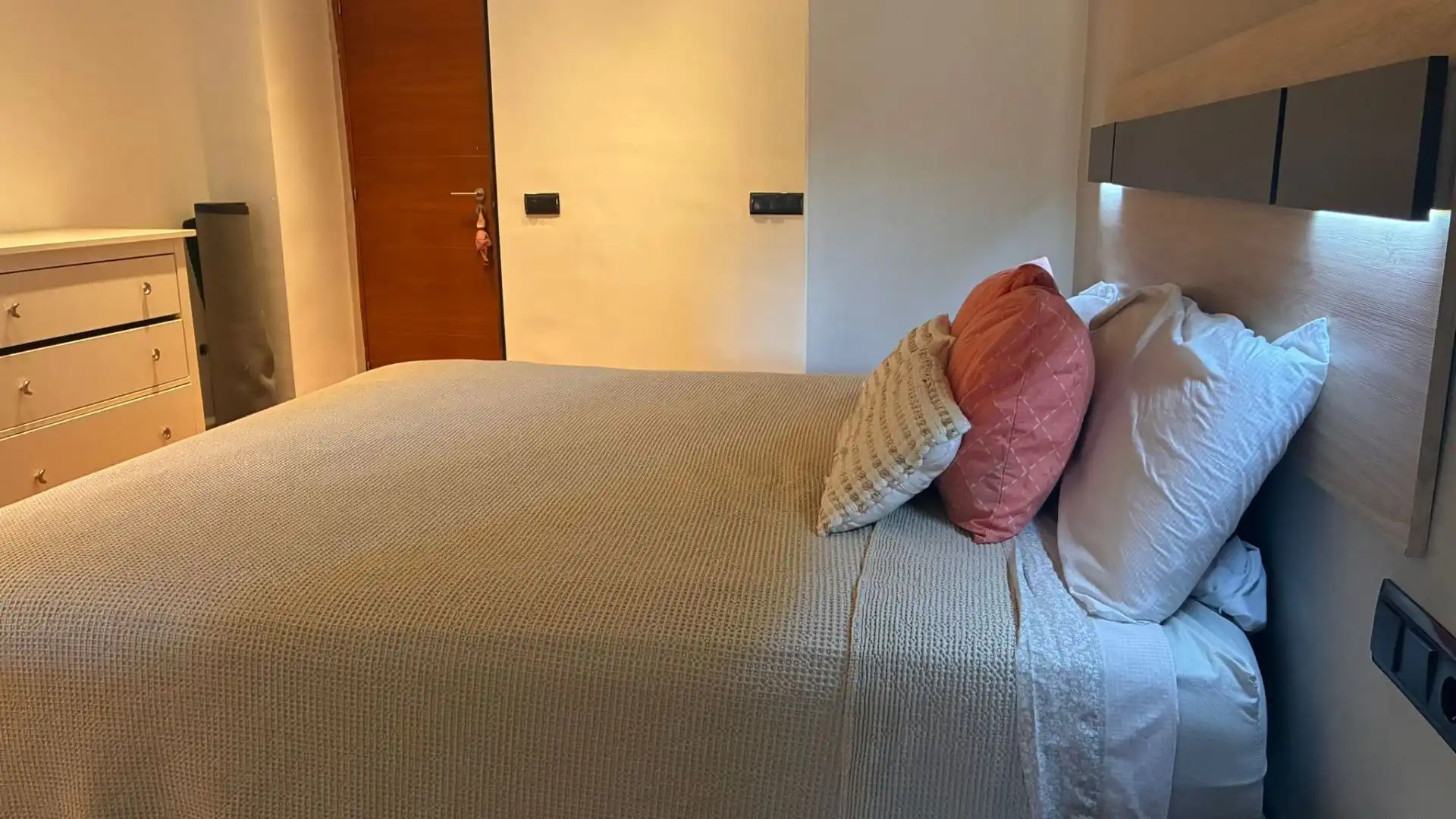 Habitación de Piso en venta en Lleida con Aire acondicionado y Calefacción