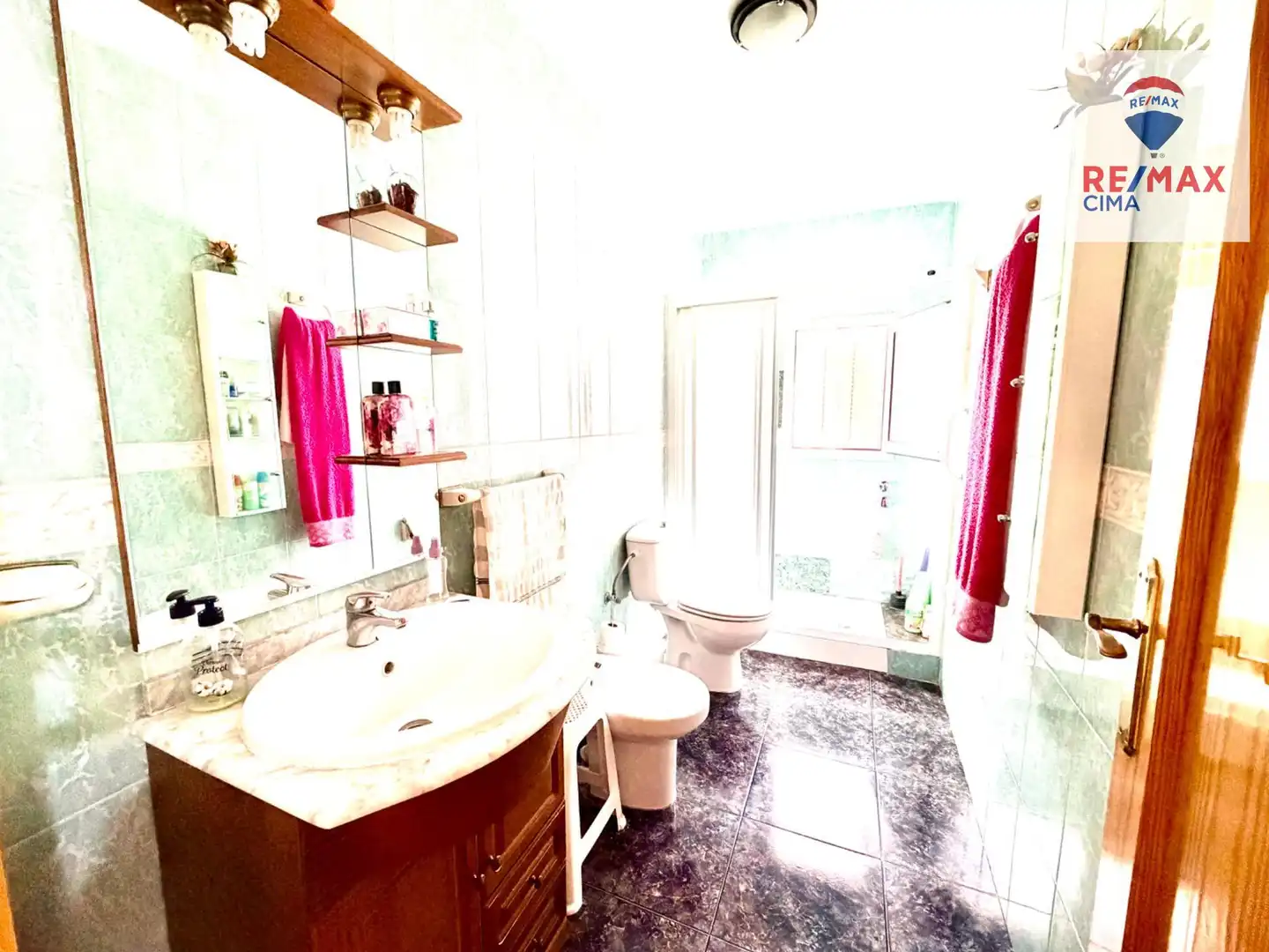 Baño de Casa o chalet en venta en Zújar con Terraza, Trastero y Amueblado