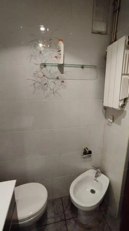 Bathroom of Flat for sale in Terrassa  with Heating and Balcony
