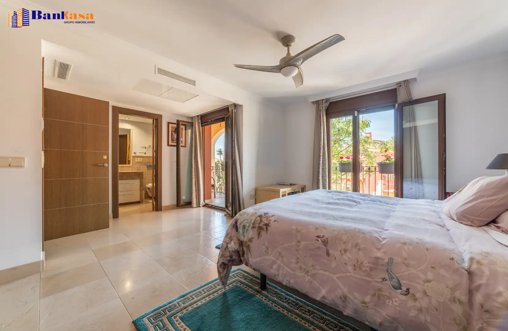 Habitación de Casa adosada en venta en Marbella con Aire acondicionado, Jardín privado y Terraza