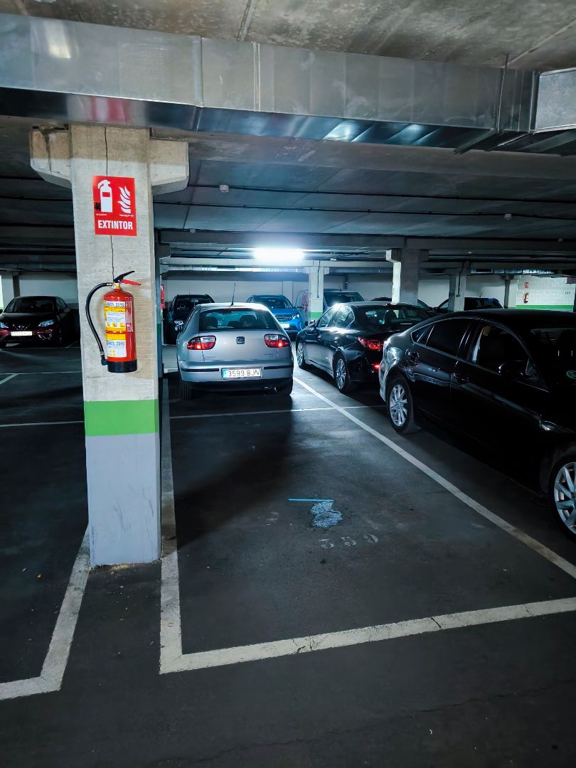 Garaje de alquiler en Plaza Virgen Madre, 2, Zarzaquemada