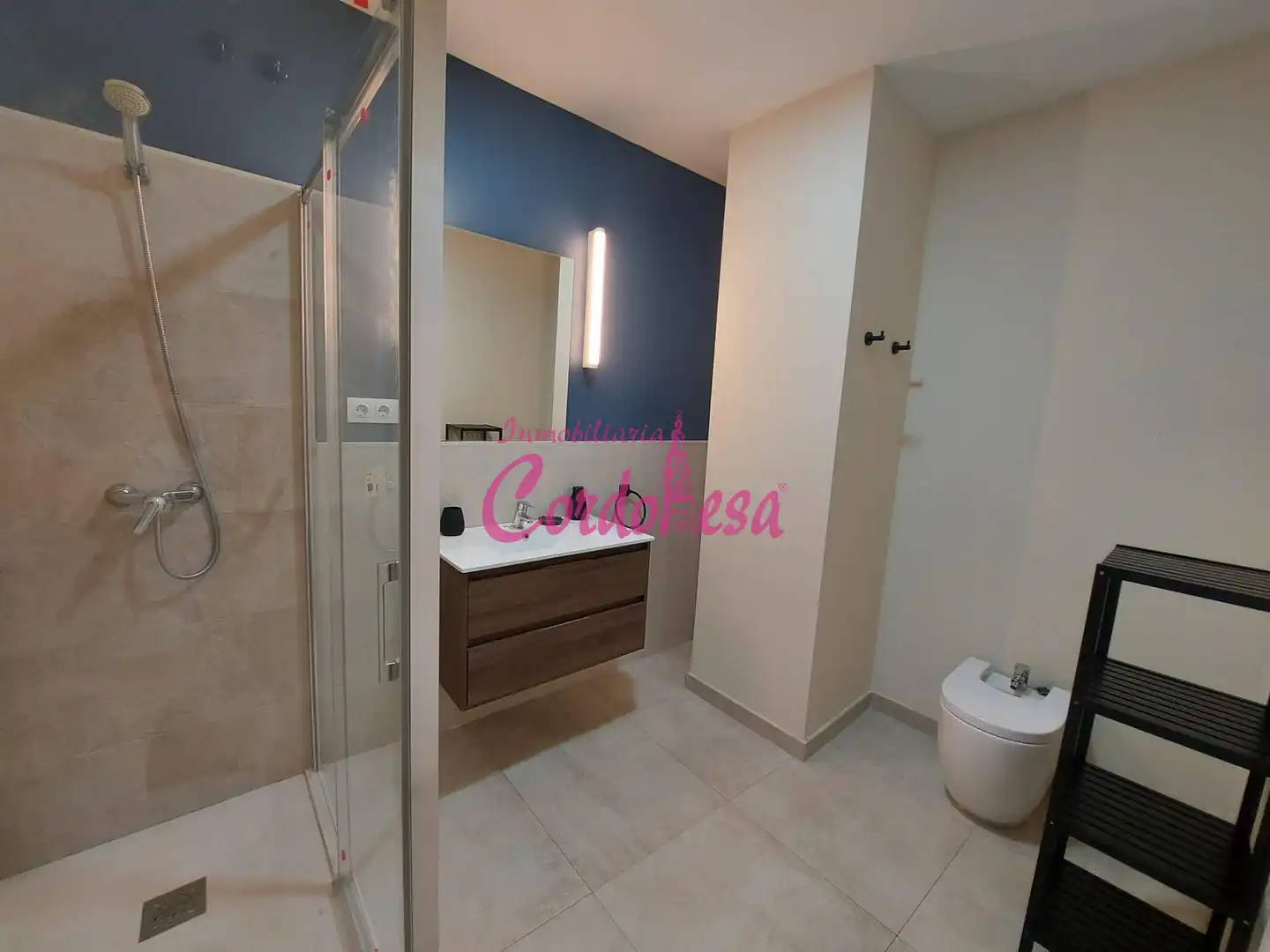 Badezimmer von Loft zur Miete in Córdoba mit Klimaanlage und Heizung