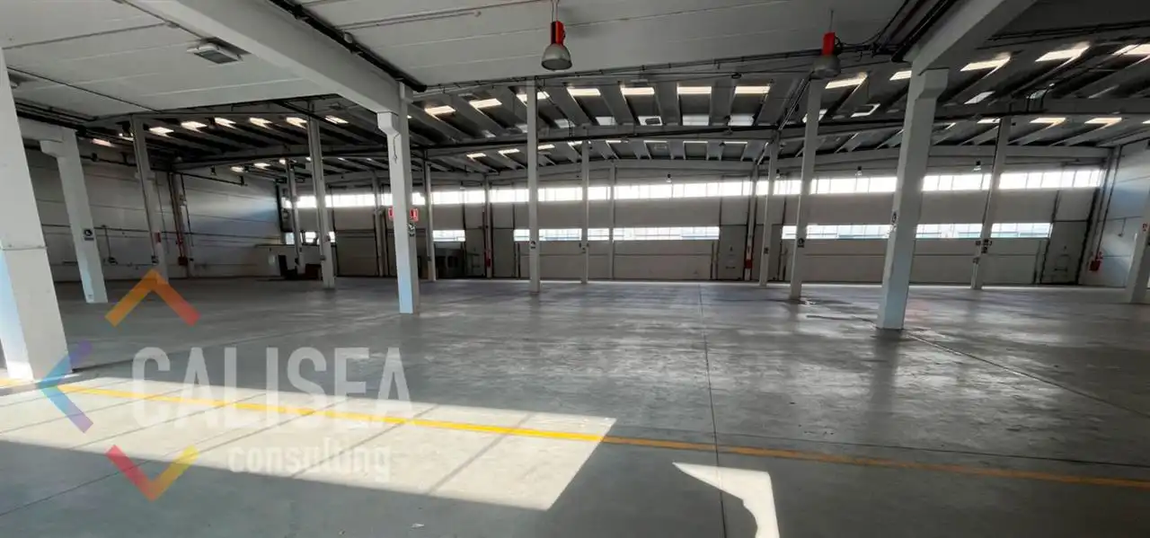 Nau industrial de lloguer a Cardedeu