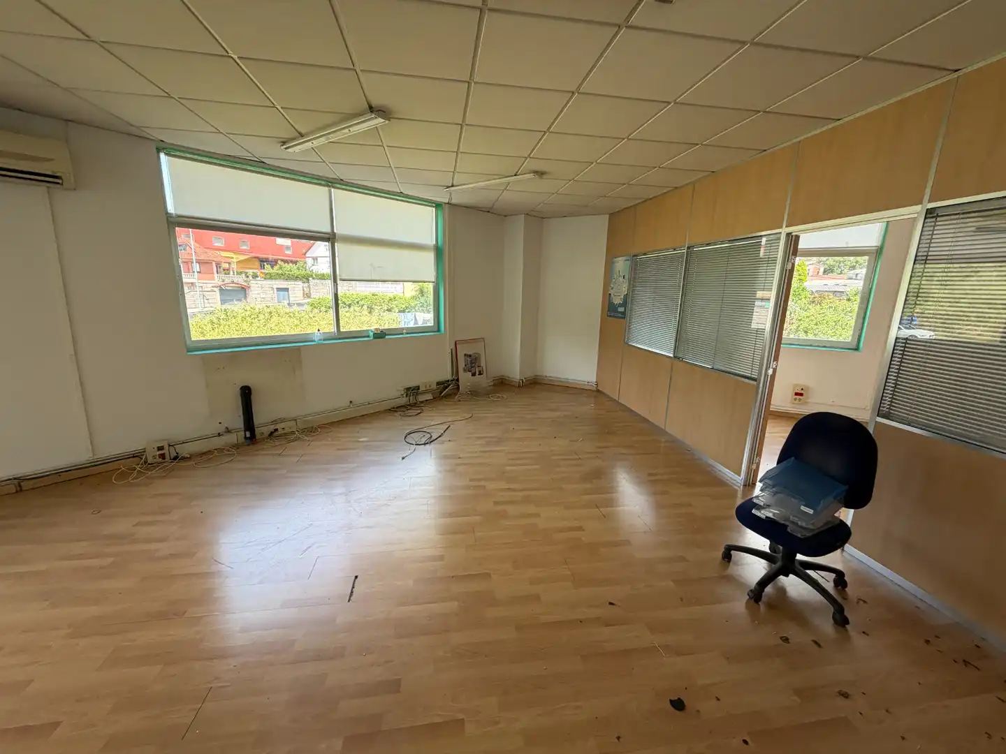 Fabrikhallen zur Miete in Vigo 