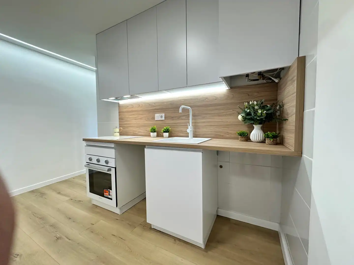 Cocina de Apartamento en venta en Barcelona con Alarma