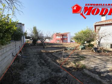 Wohnbaugrundstück zum Verkauf in Villamena