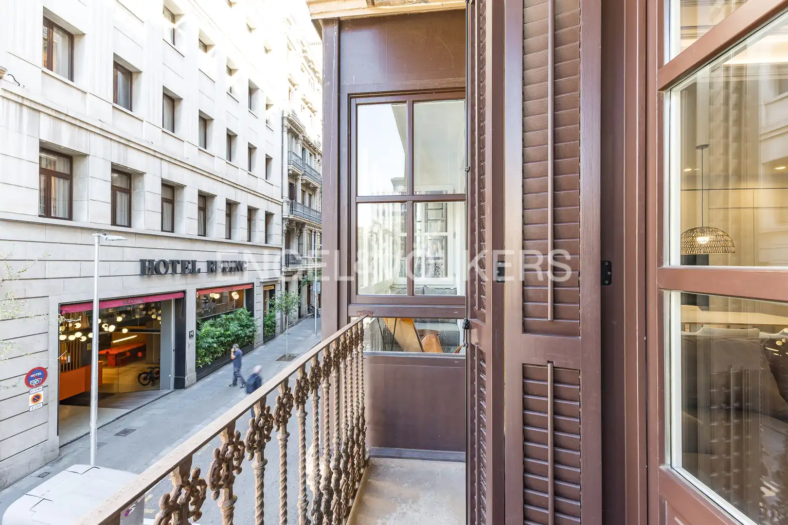 Vista exterior de Pis de lloguer en Barcelona amb Aire condicionat, Calefacció i Jardí privat