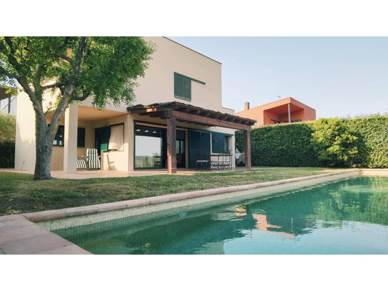 Vista exterior de Casa o xalet de lloguer en Corçà amb Calefacció, Jardí privat i Terrassa