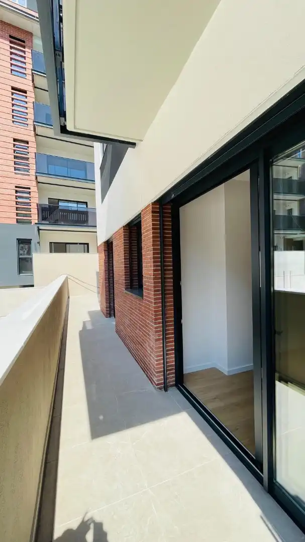 Vista exterior de Planta baja en venta en Granollers con Aire acondicionado, Calefacción y Jardín privado
