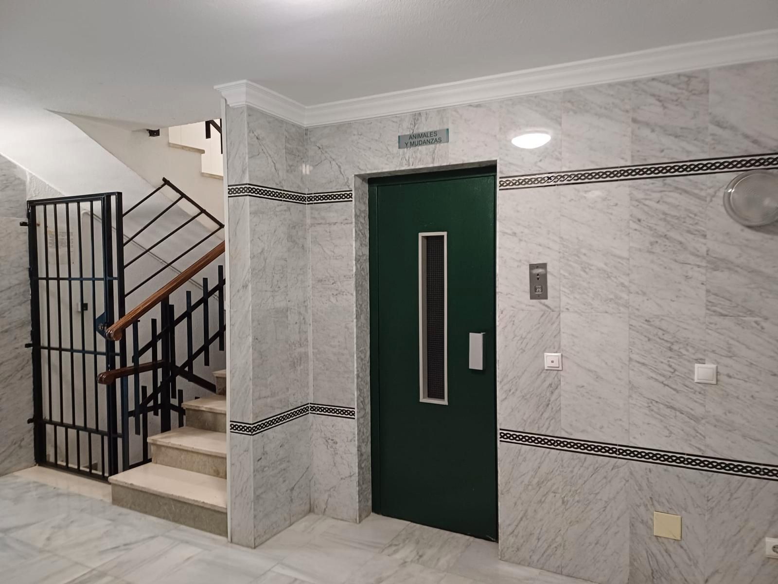 Flat for sale in Calle San Valentín, 12, Los Árboles, Las Lagunas, Mijas
