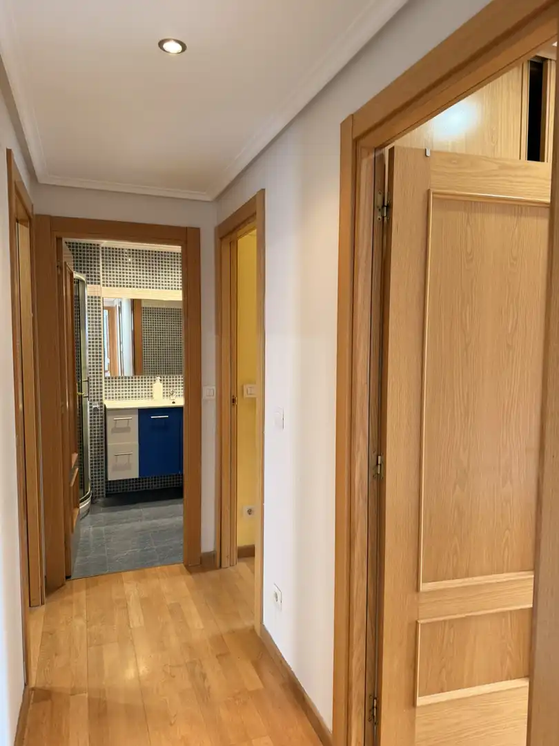 Piso en venta en  Logroño con Calefacción, Parquet y Trastero