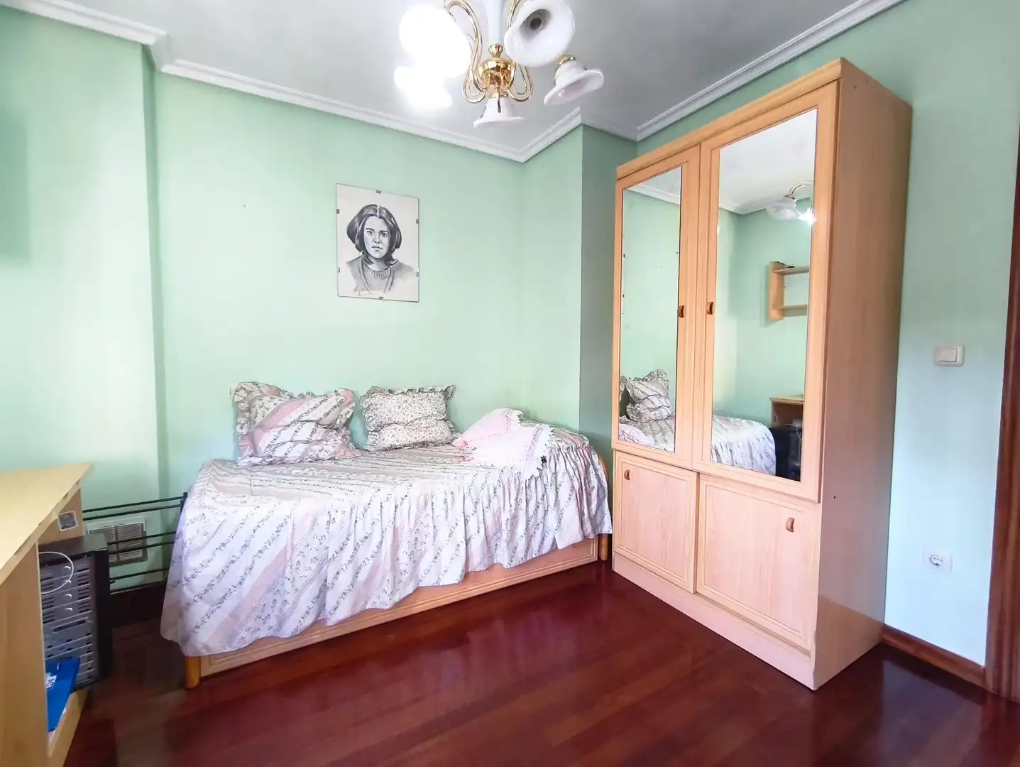 Habitación de Casa adosada en venta en Castañeda con Calefacción, Jardín privado y Terraza