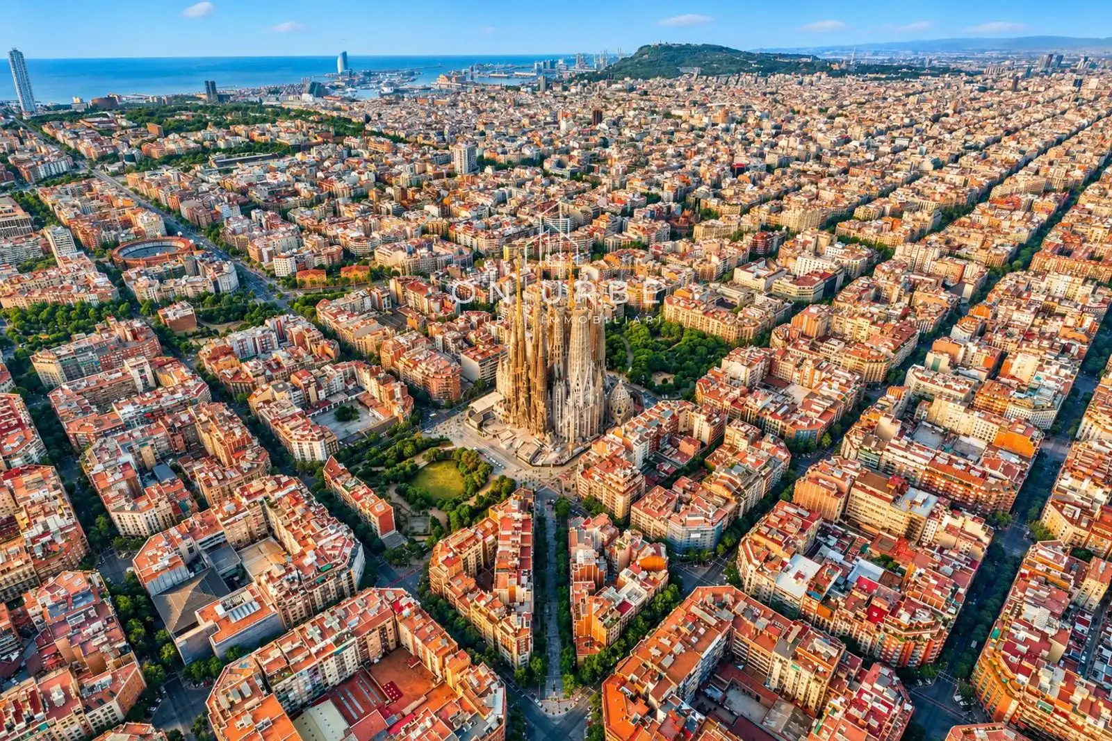 Exterior view of Flat for sale in Barcelona  with Heating, Terrace and Balcony