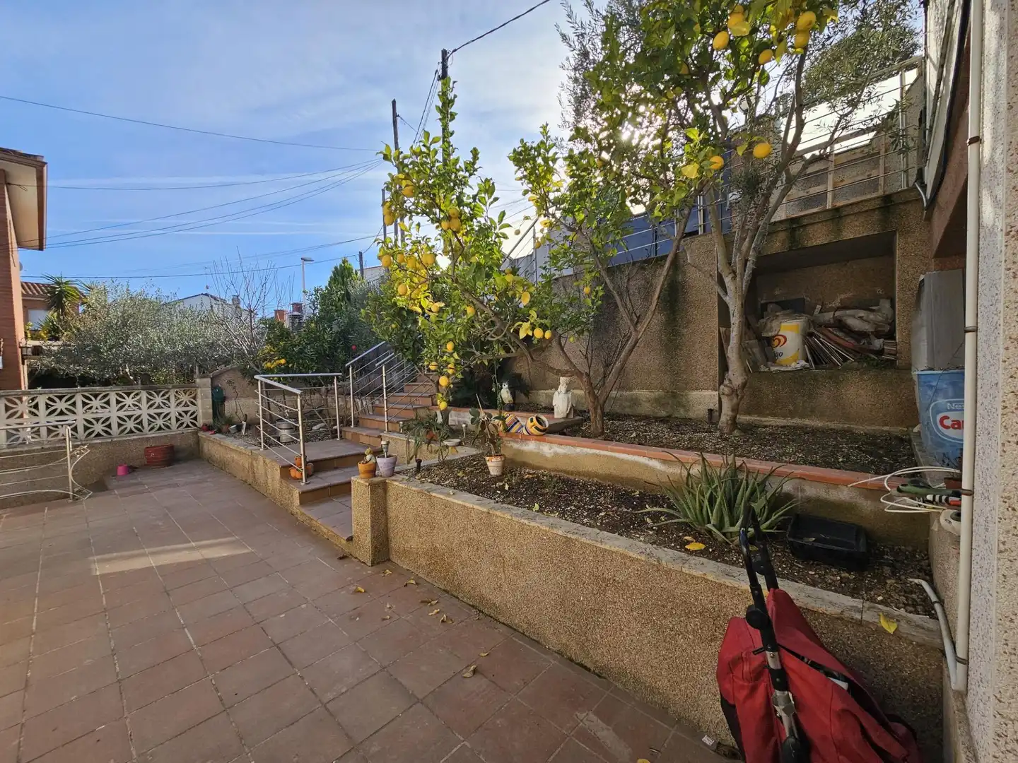 Vista exterior de Casa o chalet en venta en Rubí con Aire acondicionado, Calefacción y Jardín privado