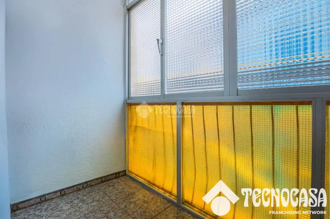Balcony of Flat for sale in Santa Coloma de Gramenet  with Air Conditioner, Heating and Balcony