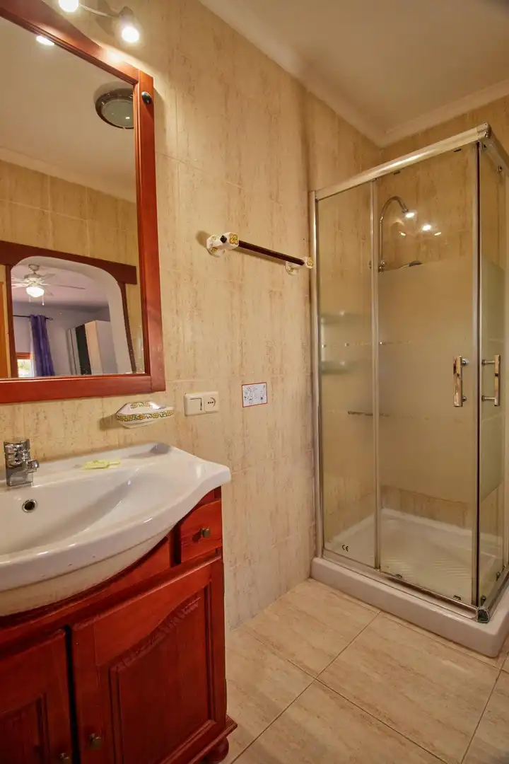 Baño de Finca rústica en venta en Llucmajor con Aire acondicionado, Jardín privado y Terraza
