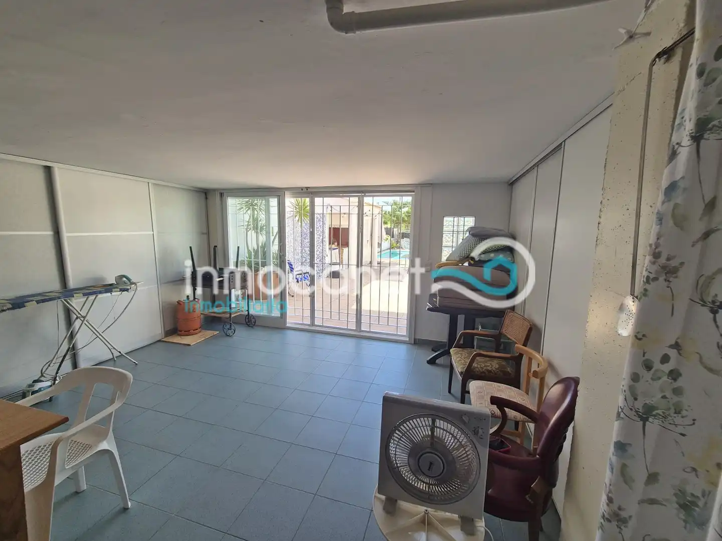 Casa adosada en venda en Oliva amb Jardí privat, Terrassa i Piscina