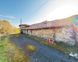 Vista exterior de Casa o xalet en venda en Arrieta amb Jardí privat