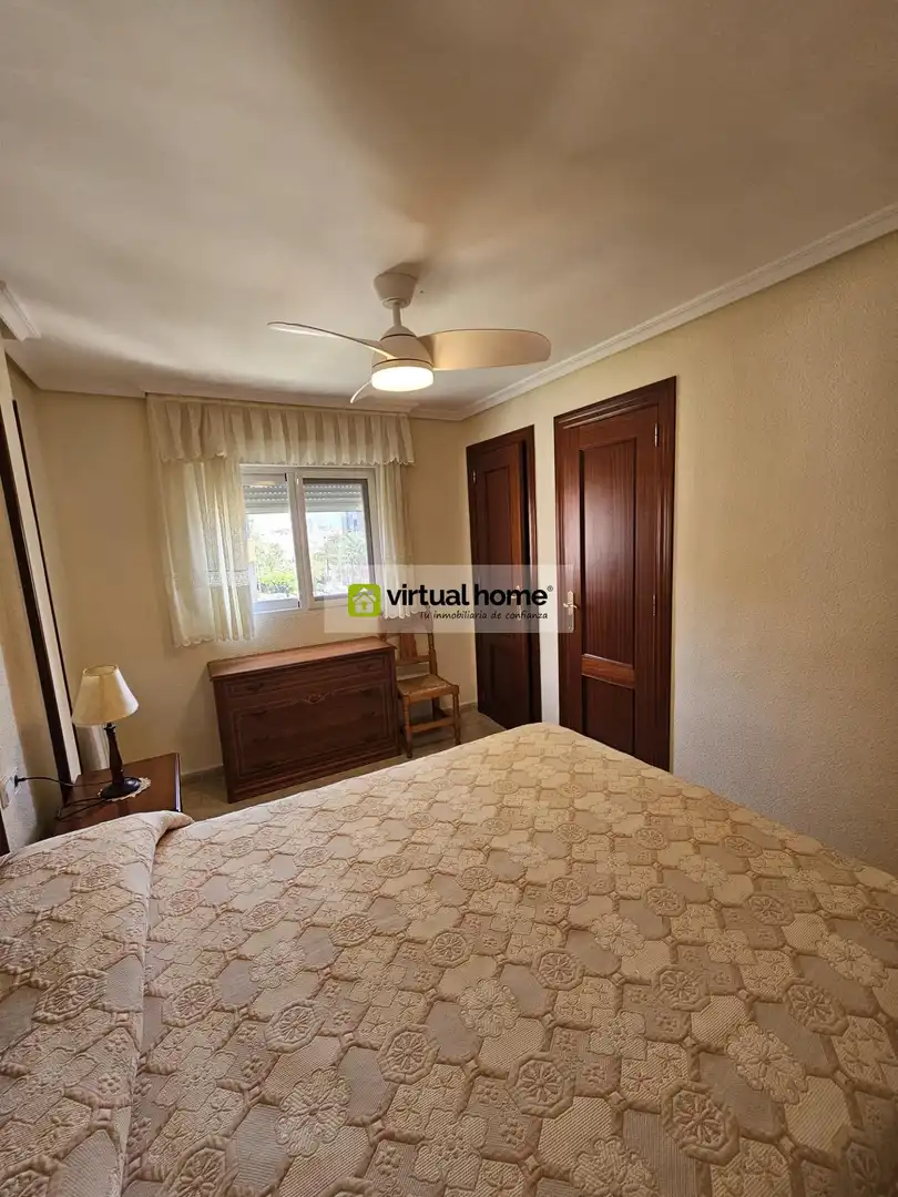 Bedroom of Flat for sale in Benidorm  with Air Conditioner, Terrace and Furnished
