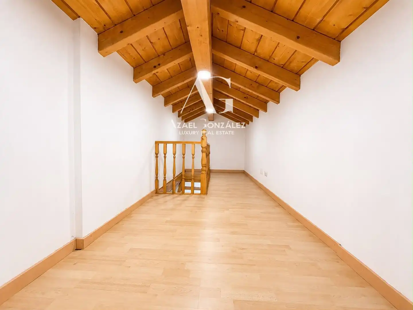 Detached homes for sale in Castañeda  with Heating, Terrace and Alarm