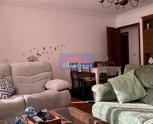 Living room of Flat to rent in Cangas   with Furnished and Balcony