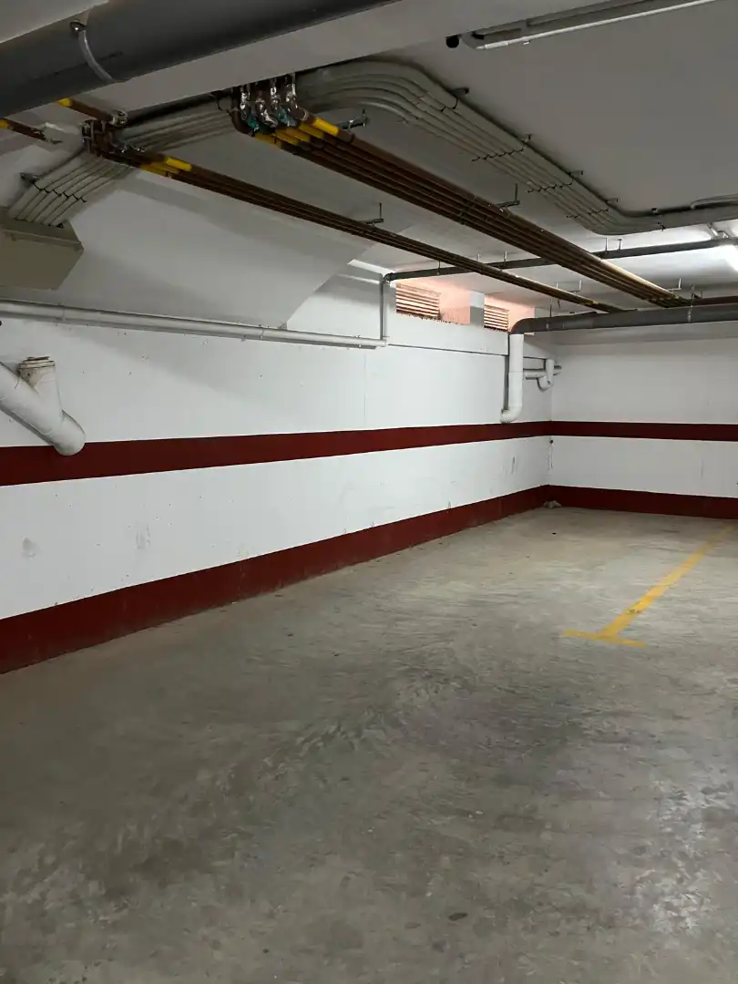 Garaje en venta en Rafelbuñol / Rafelbunyol