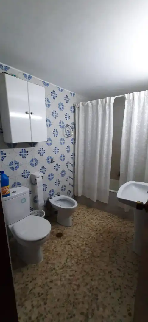 Badezimmer von Wohnung zum Verkauf in Córdoba mit Klimaanlage, Heizung und Balkon