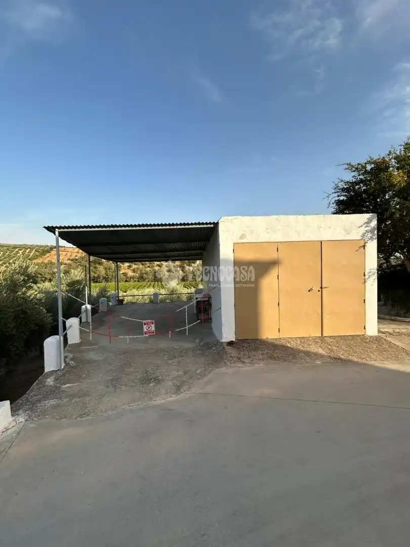 Vista exterior de Finca rústica en venda en Montilla