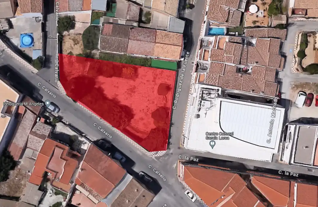 Terreni e lotti in vendita a Calle Calvario 1