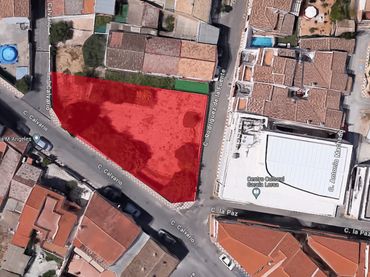 Wohnbaugrundstück zum Verkauf in Calle Calvario 1