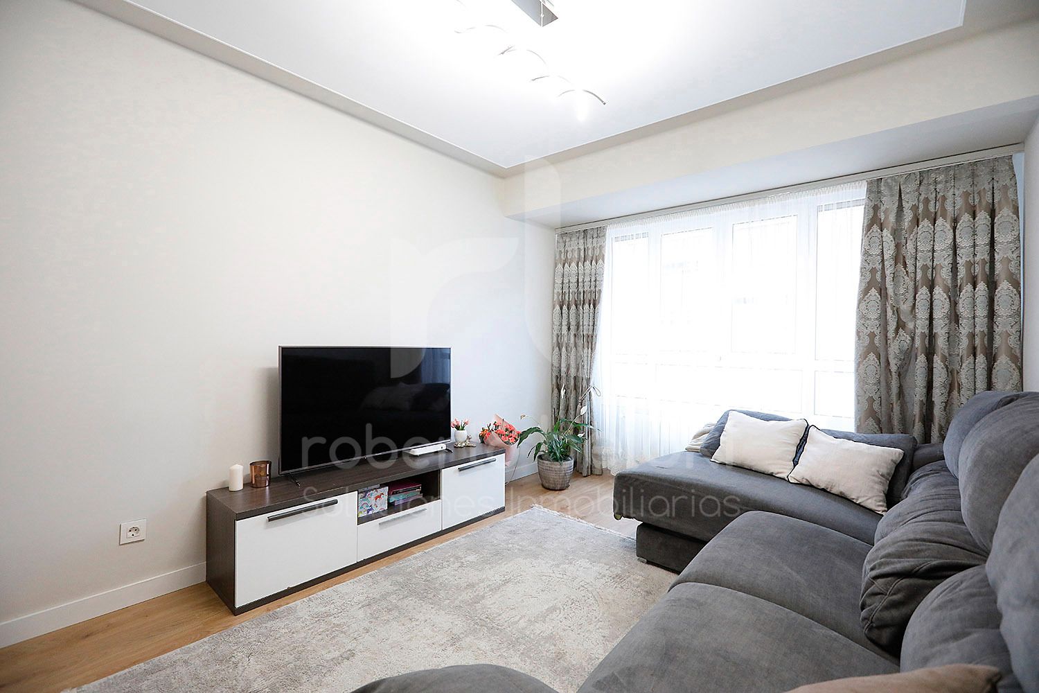 Living room of Flat for sale in Irun   with Heating