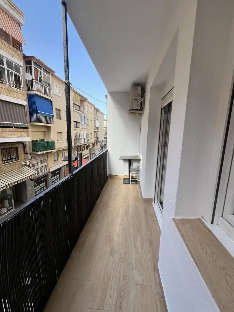 Terrassa de Pis de lloguer en Plasencia amb Aire condicionat, Terrassa i Moblat