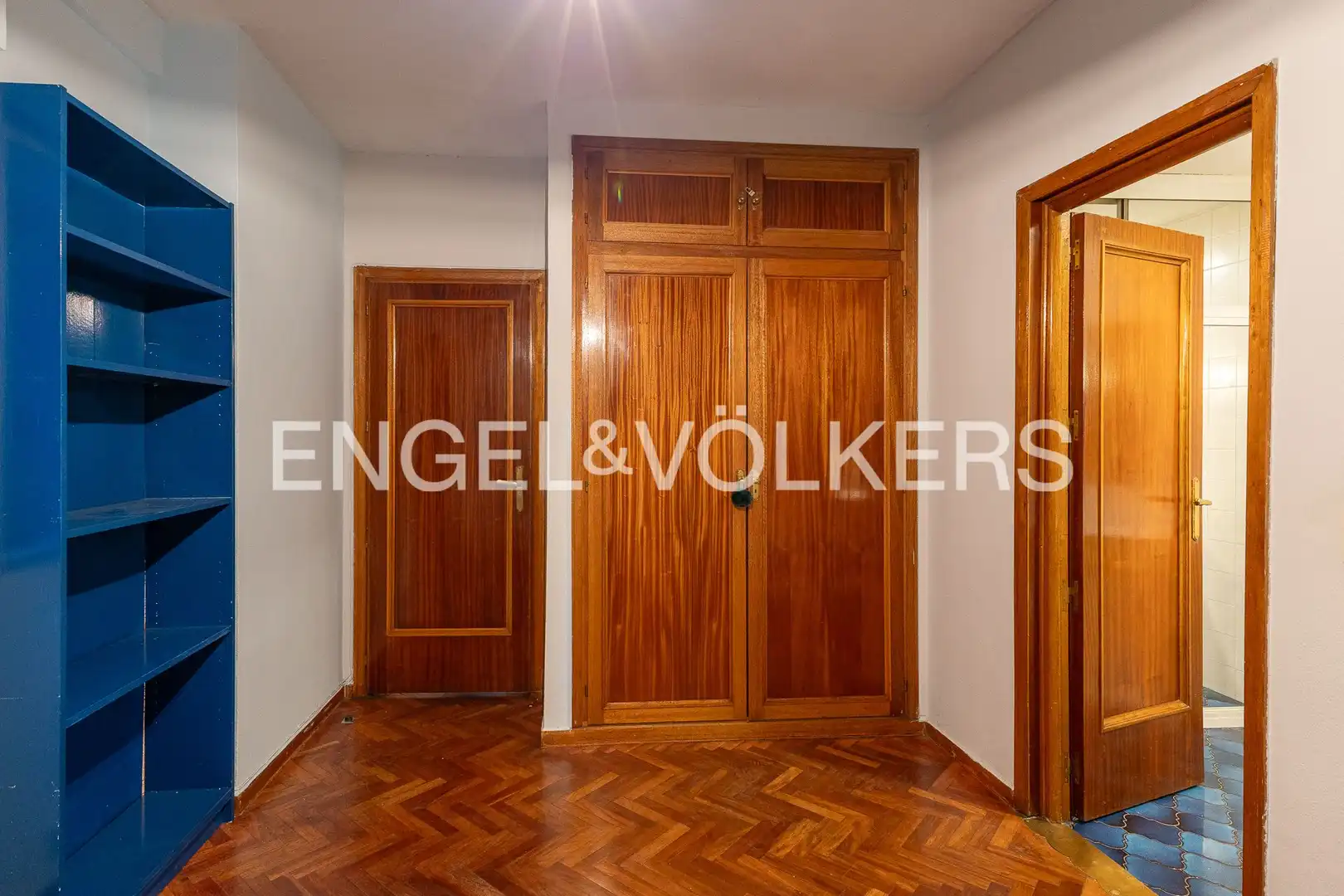 Wohnung zum Verkauf in Madrid mit Heizung und Parkett