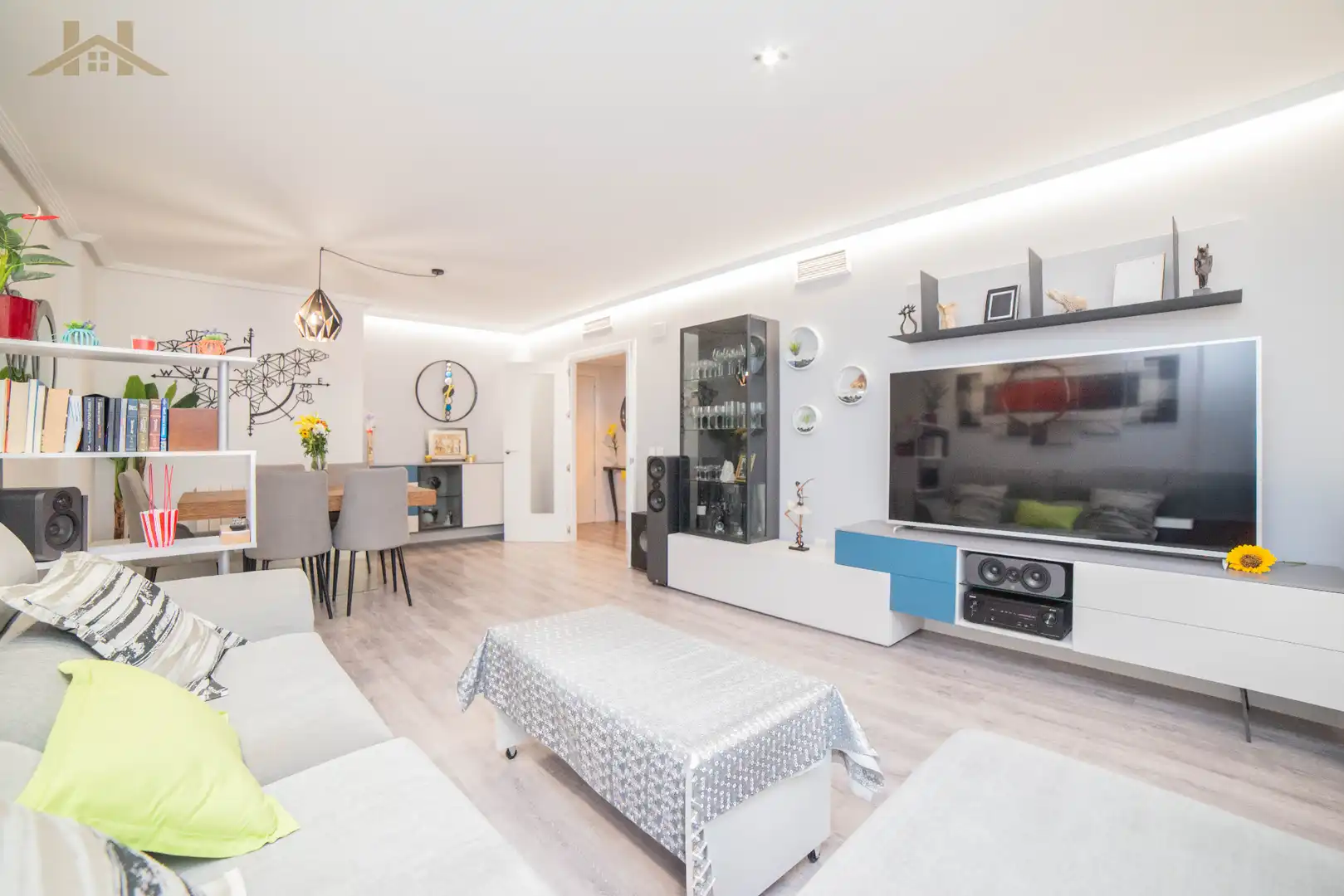 Sala d'estar de Pis en venda en Boadilla del Monte amb Aire condicionat, Jardí privat i Terrassa