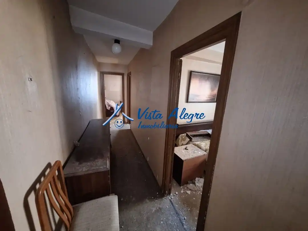 Buildings for sale in Haro