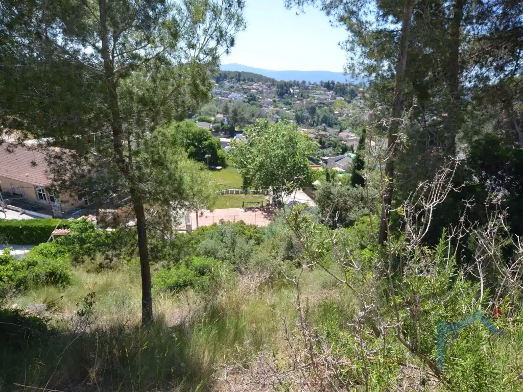 Residential land for sale in Calle Serral (C Canals)