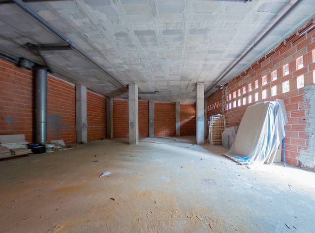 Planta baja en Venta en Calle Torre de Romo en Infante Juan Manuel