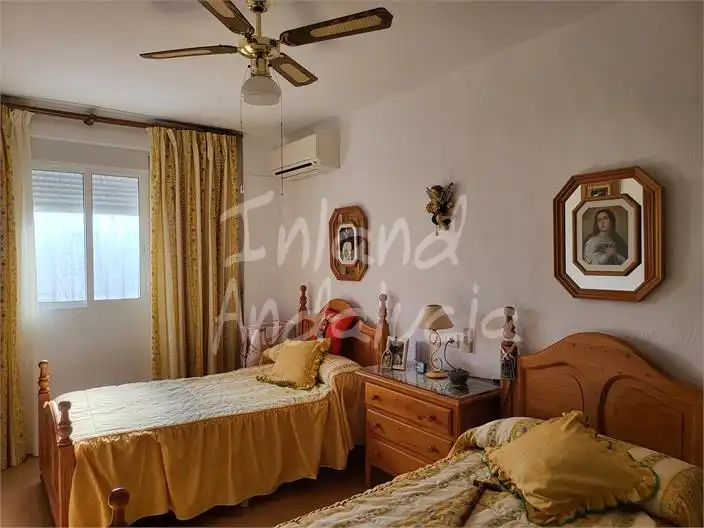 Habitación de Casa adosada en venta en Antequera con Aire acondicionado, Terraza y Trastero