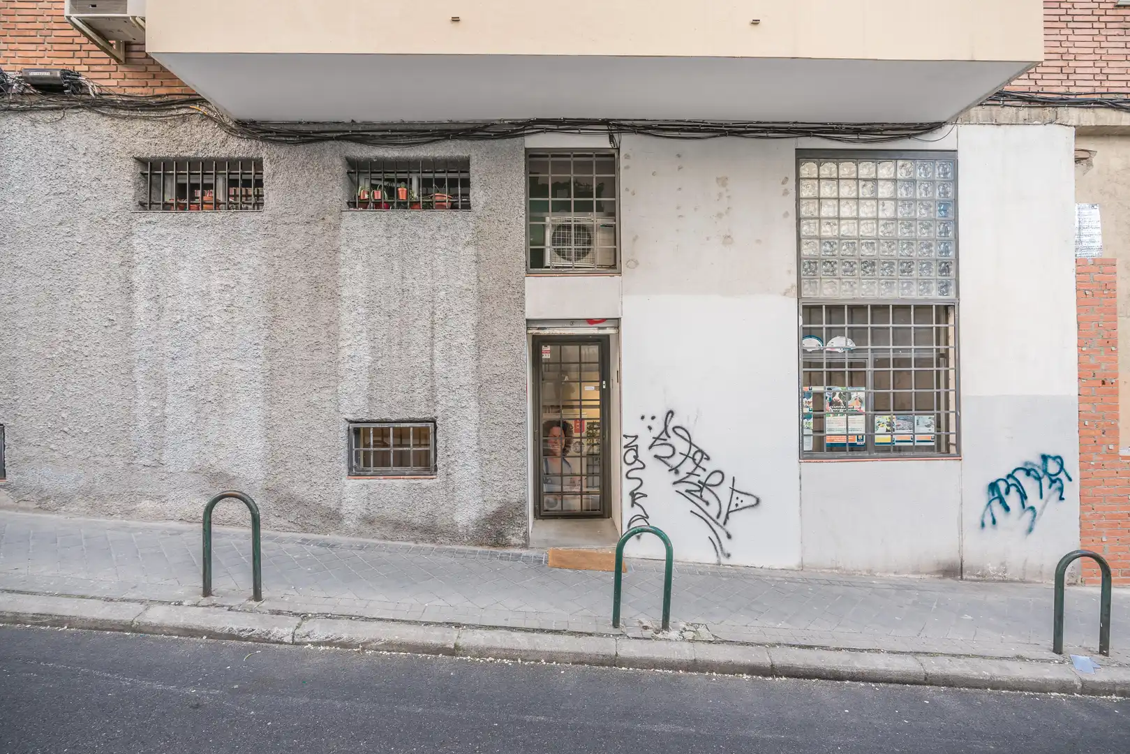 Exterior view of Commercial properties for sale in Madrid