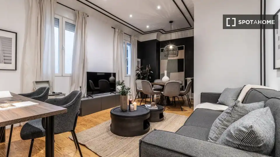 Sala d'estar de Apartament per a compartir en Madrid amb Aire condicionat, Terrassa i Moblat