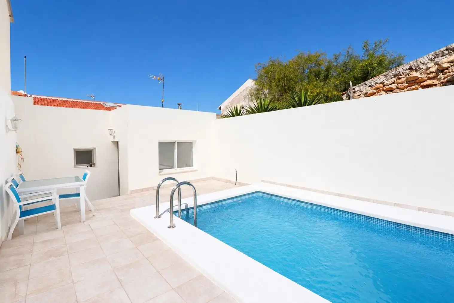 Bungalow avec piscine à vendre à Benijófar