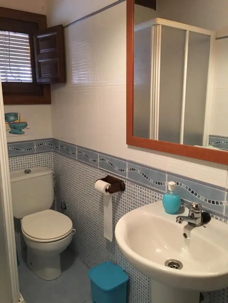 Badezimmer von Country house zum Verkauf in Vélez-Málaga mit Klimaanlage, Privatgarten und Terrasse