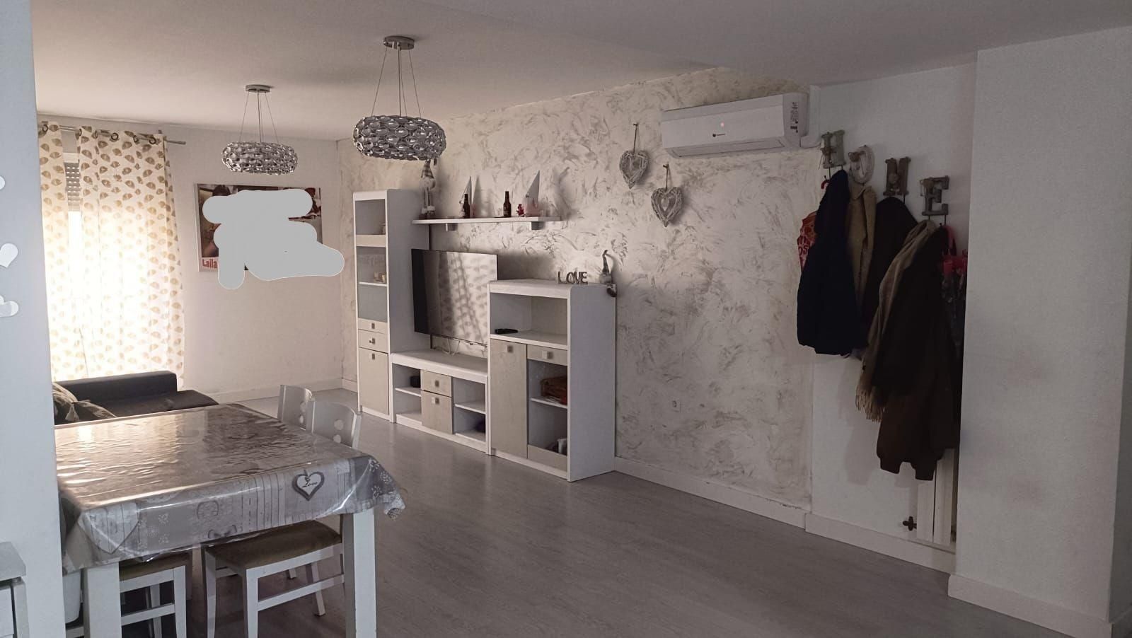 Sala d'estar de Pis en venda en  Albacete Capital amb Aire condicionat i Calefacció