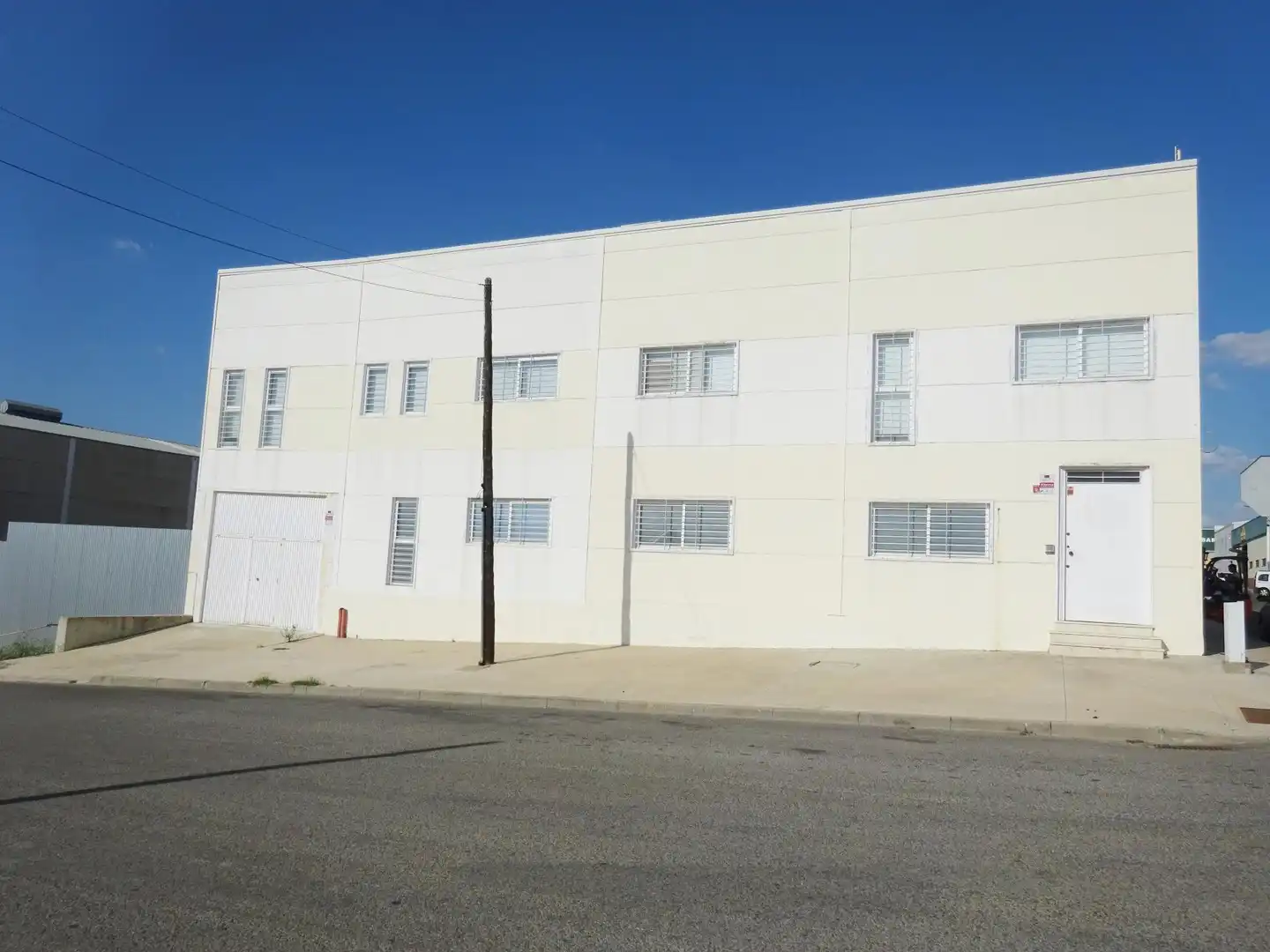 Nave industrial en venta en Calle HERREROS, El Viso del Alcor