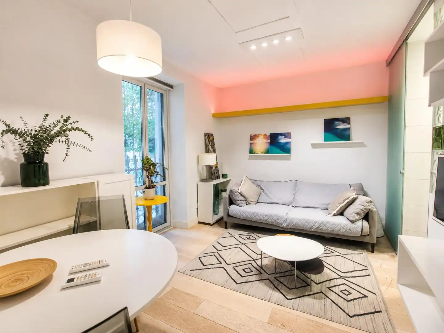 Apartamento de alquiler en Calle SAN BERNARDO, Universidad - Malasaña