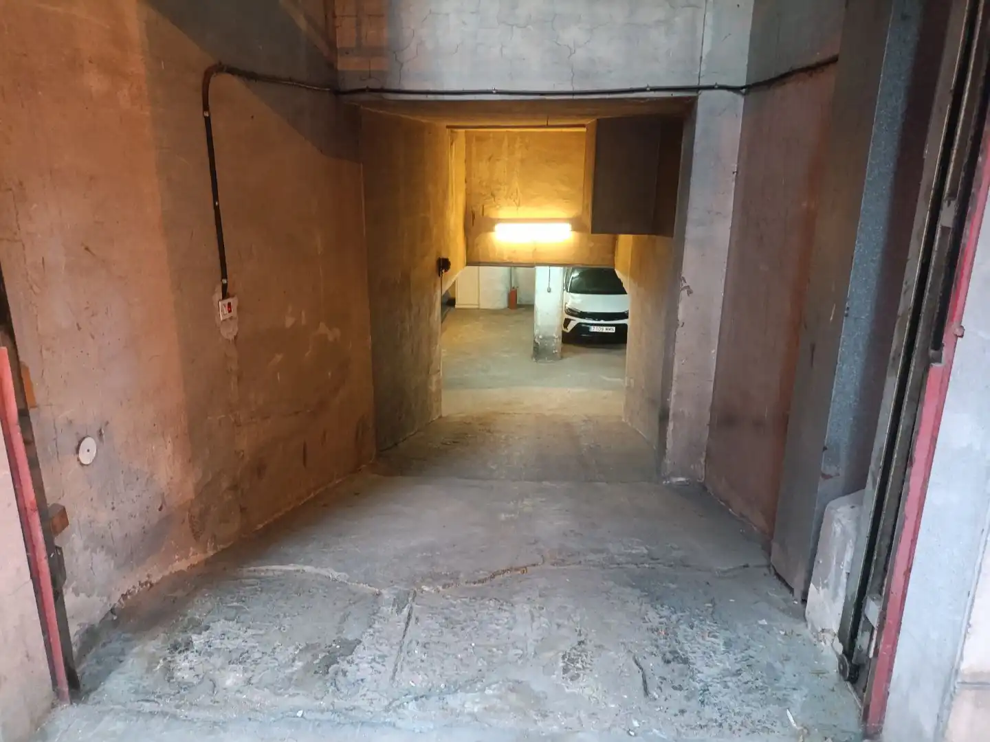 Garage for rent in Bilbao   with Alarm